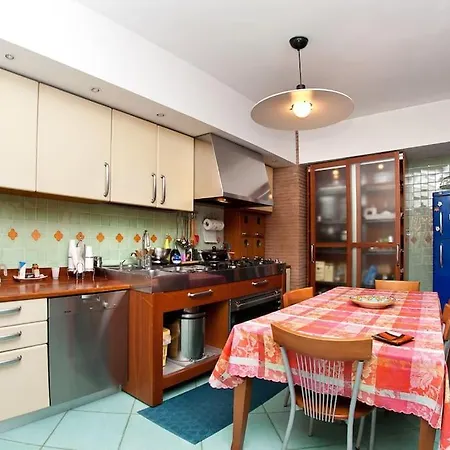 Apartment Regina - 120sqm, 3 Bedrooms, 1 Free Parking Spot *