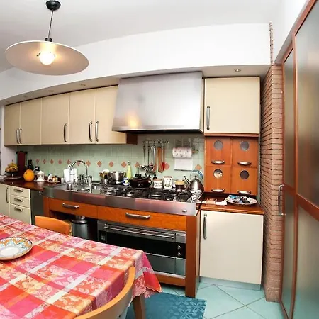 Regina - 120sqm, 3 Bedrooms, 1 Free Parking Spot