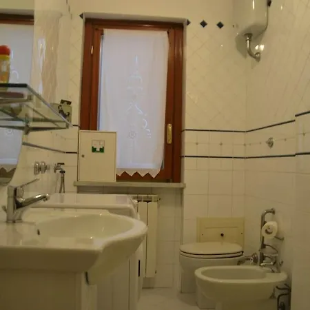 Regina - 120sqm, 3 Bedrooms, 1 Free Parking Spot Apartment *